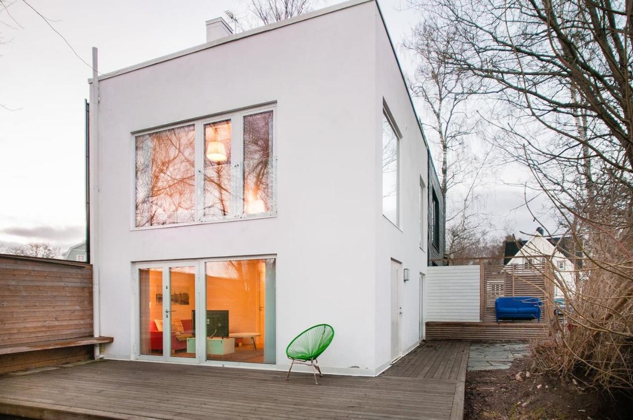 Townhouse On Arlanda Stockholm Metro Line - Easy Checkin Villa Солентюна Екстериор снимка